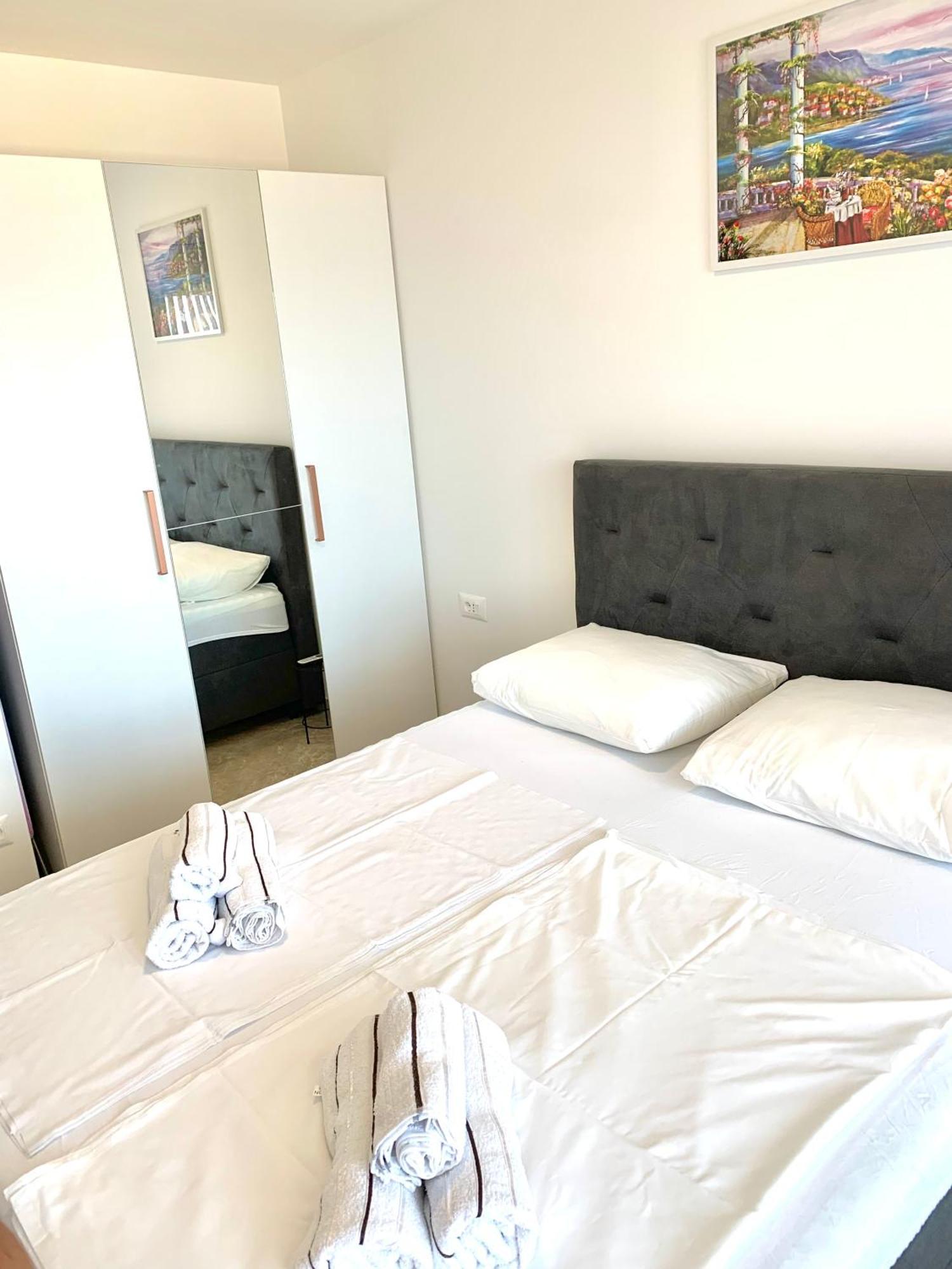 Apartment Dalmatino Makarska Dış mekan fotoğraf